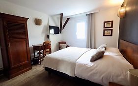 Hotel Du Pot D'Etain